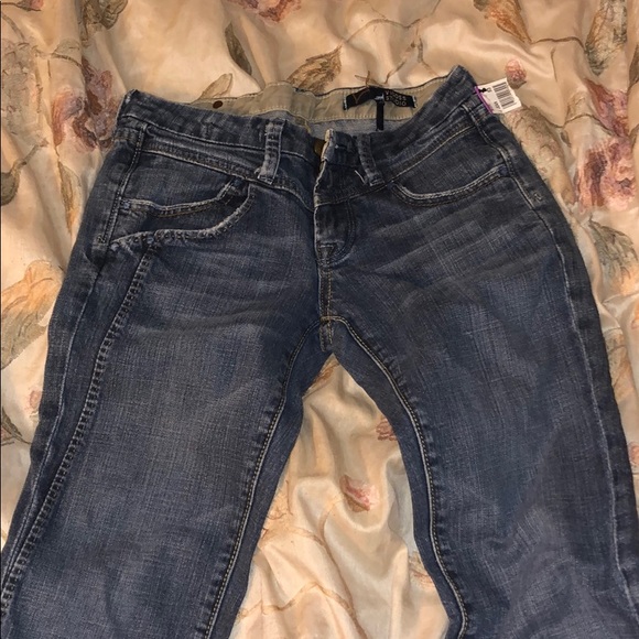 Blue Jeans - Picture 1 of 4